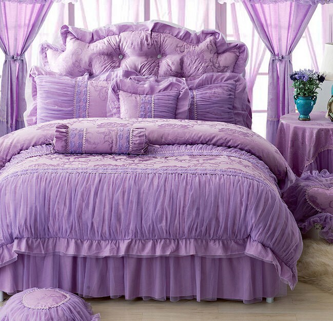 100% Cotton Royal Lace Edge Ruffled Comforter Sets - 1