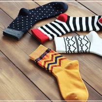 100% Cotton Colorful Style Men Fashion Socks 